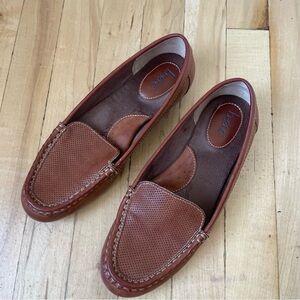 B.o.c By Born Women’s Jana Comfort Loafer‎ Tan Caramello Size 8.5 M EUC